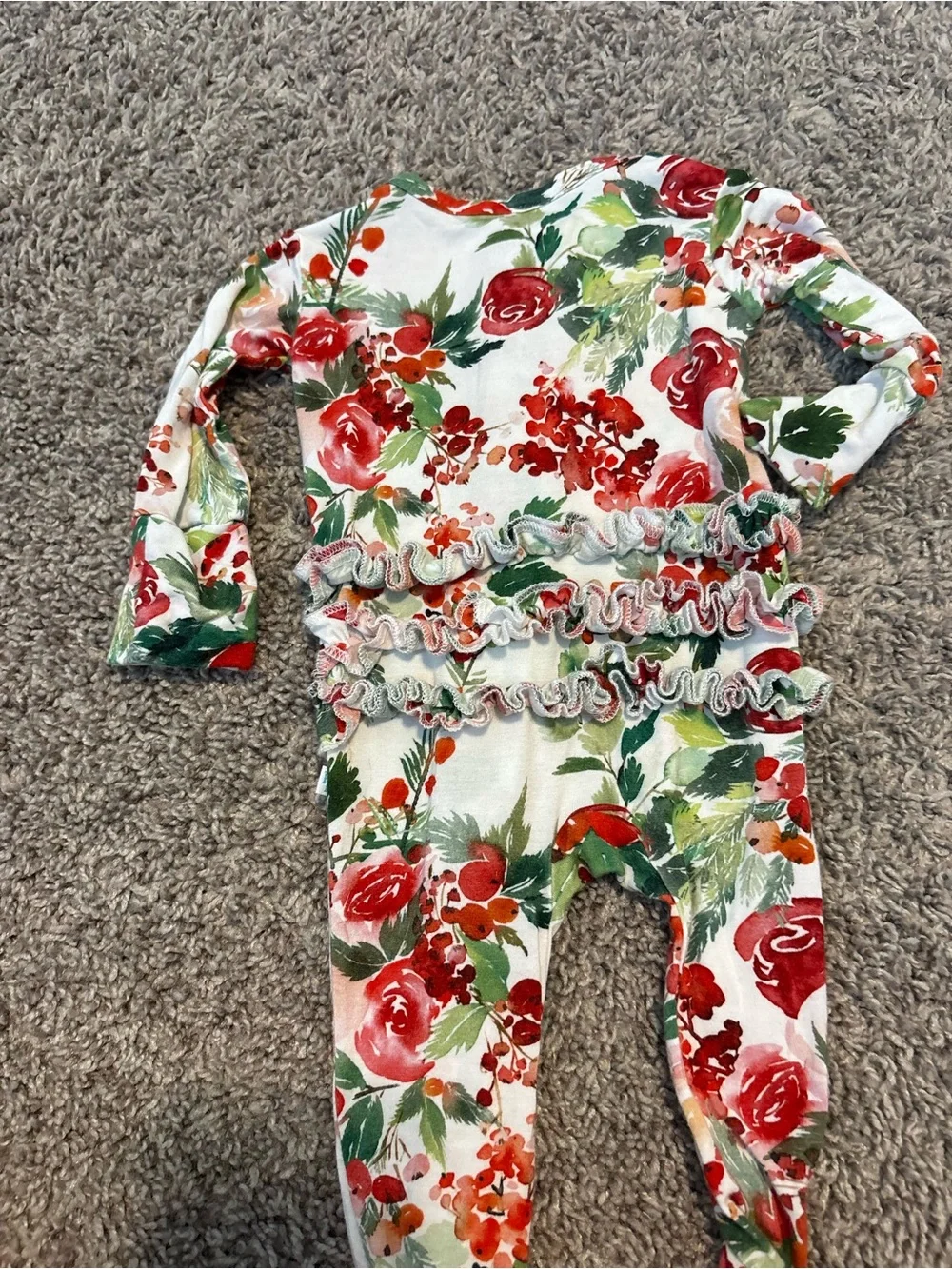 Posh Peanut size newborn
